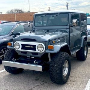 COPY - Meet your Posher, Nick